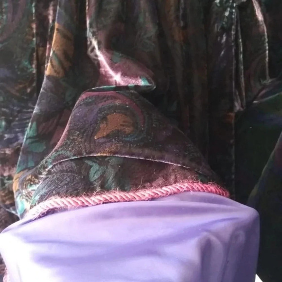 Vintage Victorian Velvet dress for  girls - Picture 6 of 7